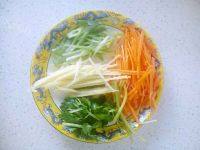 美味的锅包肉做法图解3)