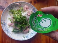 自制鲜肉小云吞做法图解5)