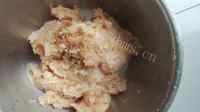 口感丰富的菜肉大馄饨做法图解1)