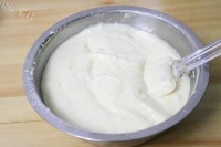 甜甜小纸杯蜂蜜蛋糕做法图解3)