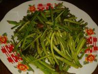 家常菜清炒芦蒿