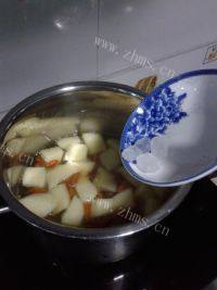 口感好的苹果枸杞糖水做法图解6)