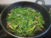 自制花生酱菠菜塔做法图解4)