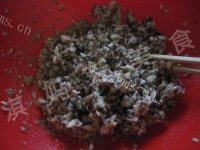 简易的香菇猪肉水饺做法图解5)