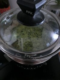 喷香的菠菜疙瘩做法图解6)
