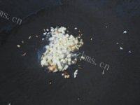 美味可口的蒜香荷兰豆做法图解4)