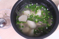 喷香的羊肉汤
