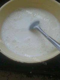 美味的蜜豆双皮奶做法图解5)