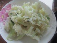 家常菜爆炒菜花做法图解4)