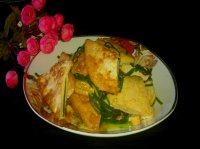 家常菜韭菜豆腐