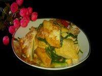 家常菜韭菜豆腐
