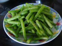 开胃的凉拌四季豆做法图解3)
