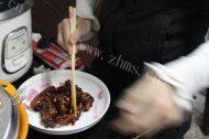 鲜美筋道的可乐鸡翅做法图解8)