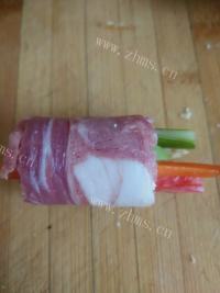 美味的培根蔬菜卷做法图解15)