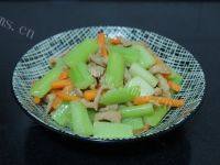 家常菜西芹炒肉丝