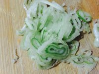 美味的时蔬炒饭做法图解4)
