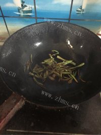妈妈最爱的葱油拌面做法图解1)