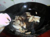 「家有大厨」西葫芦炒肉做法图解7)