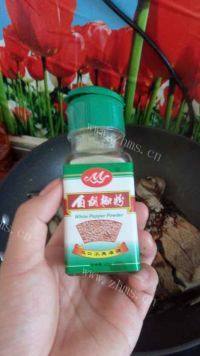 好吃不腻的红烧鳊鱼做法图解7)