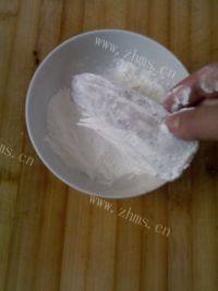 味道不错的干炸带鱼做法图解3)