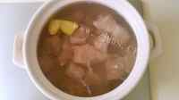 色味俱佳的山药排骨汤做法图解4)