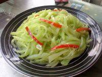 家常菜炒莴笋丝