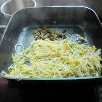 家常菜酸辣黄豆芽做法图解5)