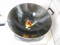 香喷喷的酥鱼麻辣豆花做法图解4)