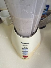 美味法式奶油蘑菇汤做法图解11)
