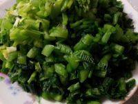 家常雪菜炒黄豆做法图解1)
