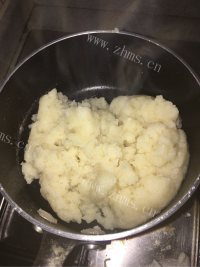 自制香草奶油泡芙做法图解4)