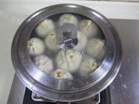 素食红萝卜生煎小包做法图解11)