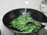 家常清炒菠菜
