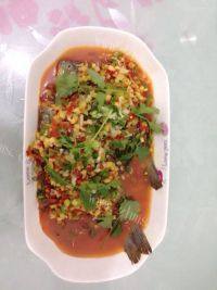 家常菜泡椒鲫鱼