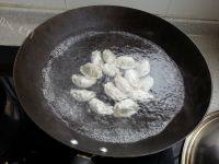 外婆做的速冻水饺做法图解4)