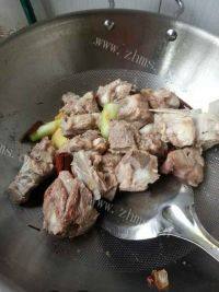 记忆中的红烧排骨做法图解2)