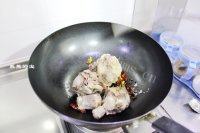 诱人的红烧牛尾做法图解8)