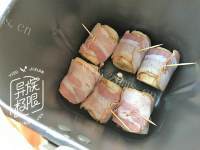 小吃肉桂香蕉培根卷做法图解8)