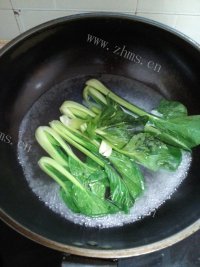 家常菜香菇炖土豆做法图解4)