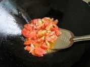 美味的番茄鸡蛋盖饭做法图解7)