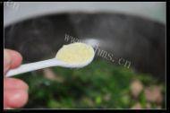 菜花炒肉片做法图解8)