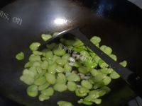 #爱美食#蚕豆炒鸡蛋做法图解6)