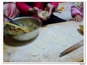 色味俱全的芹菜肉饺子做法图解4)