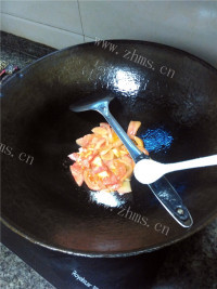 美味佳肴般的番茄蛋汤做法图解6)