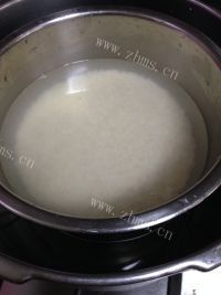 美味的菠萝八宝饭做法图解2)