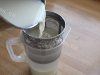 家常菜杏仁豆腐做法图解4)