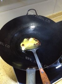 家常菜炝炒花菜做法图解7)