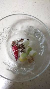诱人的糖醋排骨做法图解4)