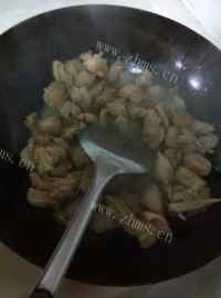 好吃的咖喱牛肉烧土豆做法图解1)