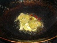 家常菜毛豆烧鸡块做法图解2)
